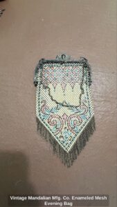 Vintage-Mandalian-Mfg.-Co.-Enameled-Mesh-Evening-Bag