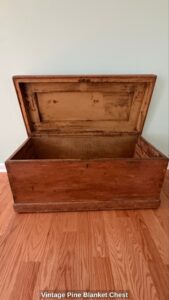 Vintage-Pine-Blanket-Chest-second-image
