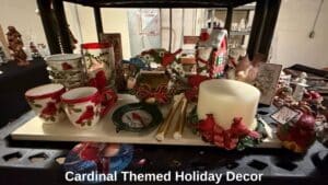 Cardinal-Themed-Holiday-Decor-1