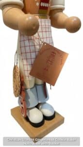 Christian-Ulbricht-Gingerbread-Cookie-Baker-Nutcracker-with-Basket-second-image-1