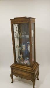 Vintage-Ethan-Allen-Curio-Cabinet-with-Drawer