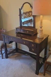 Antique-Edwardian-Mahogany-Dressing-Table-with-Mirror-and-Chairs