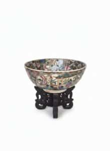 Famille-Rose-Medallion-Porcelain-Bowl-with-Wooden-Stand