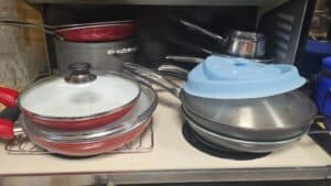 Calphalon-Simply-Red-Fry-Pans-and-Darker-Skillet-Set