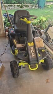 Ryobi-EVF-Electric-Riding-Mower