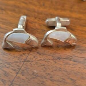 Swank-Fish-Motif-Cufflinks-with-Mother-of-Pearl-Inlay