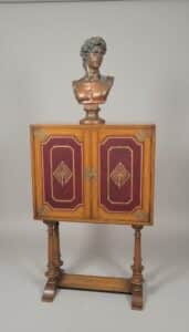 Vintage-Decorative-Cabinet-with-Bust-of-David