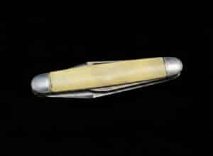 Vintage-Imperial-Yellow-Handle-Blade-Pocket-Knife