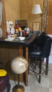 Vintage-Replogle-World-Classic-Globe-with-Wooden-Stand