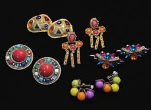 Assorted-Vintage-Costume-Jewelry-Earrings-Collection-1