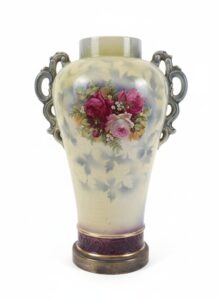 Hand-Painted-Nippon-Vase-with-Roses-and-Gilt-Accents