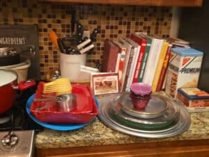 Kitchenware-Estate-Lot-with-Sango-Nova-Brown-Dinnerware-fifth-image