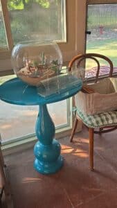 Turquoise-Lacquered-Pedestal-Accent-Table