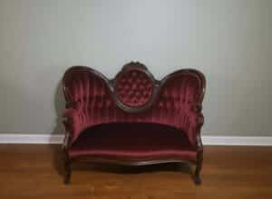 Victorian-Revival-Tufted-Settee