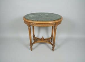 Vintage-Entertainment-Console-with-Turntable