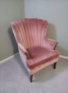 Vintage-Pink-Velvet-Wingback-Accent-Chair