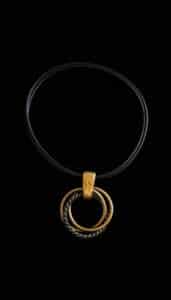 Chicos-Hammered-Gold-and-Silver-Tone-Interlocking-Circle-Pendant-Necklace