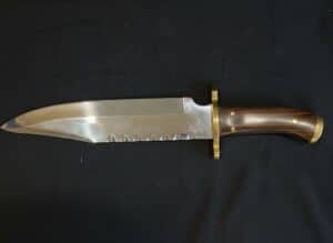 Custom-Bowie-Knife-with-Serrated-Spine