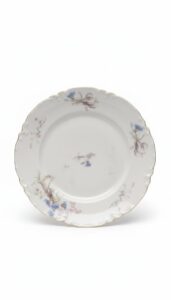 Haviland-Limoges-Schleiger-A-Dinner-Plate