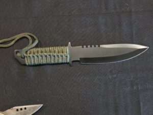 Survivor-Fixed-Blade-Paracord-Survival-Knife
