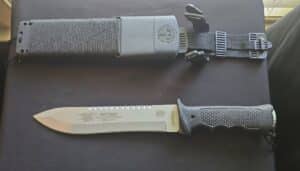 United-Cutlery-Ultimate-Survivor-Negotiator-Navy-SEALs-Commemorative-Knife