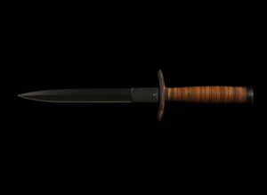 United-Cutlery-V-Stiletto-Dagger-BK
