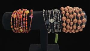 Assorted-Costume-Jewelry-Bracelet-Set-Seed-Beads-Faux-Pearls-and-Metallic-Beads