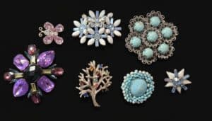 Collection-of-Vintage-Costume-Brooches
