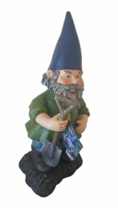 Echo-Valley-Garden-Gnome-with-Shovel-and-Hang-Tag
