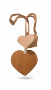 Hanging-Wooden-Heart-Wall-Decor