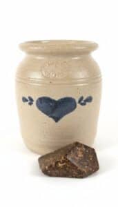 Pinewood-Valley-Pottery-Salt-Glazed-Blue-Heart-Crock