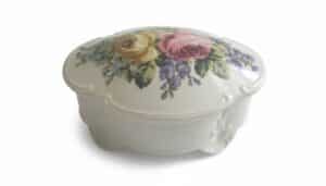 Royal-Albert-Old-Country-Roses-Trinket-Box