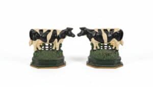 Vintage-Cast-Iron-Holstein-Cow-Doorstop