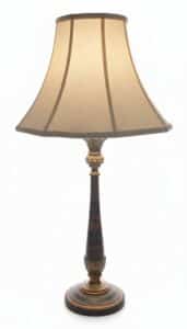 Vintage-Chinoiserie-Style-Candlestick-Table-Lamp-1
