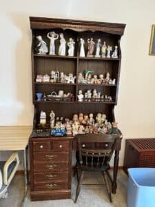 4-Day Monument Tools, Furniture, Decor, Trinkets and more Blue Moon Estate Sale