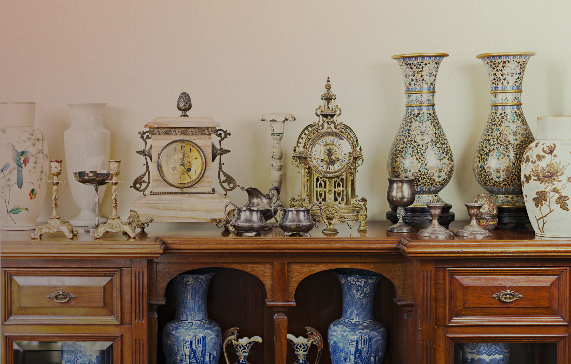 💎 What Sells Best at Estate Sales (and Why)