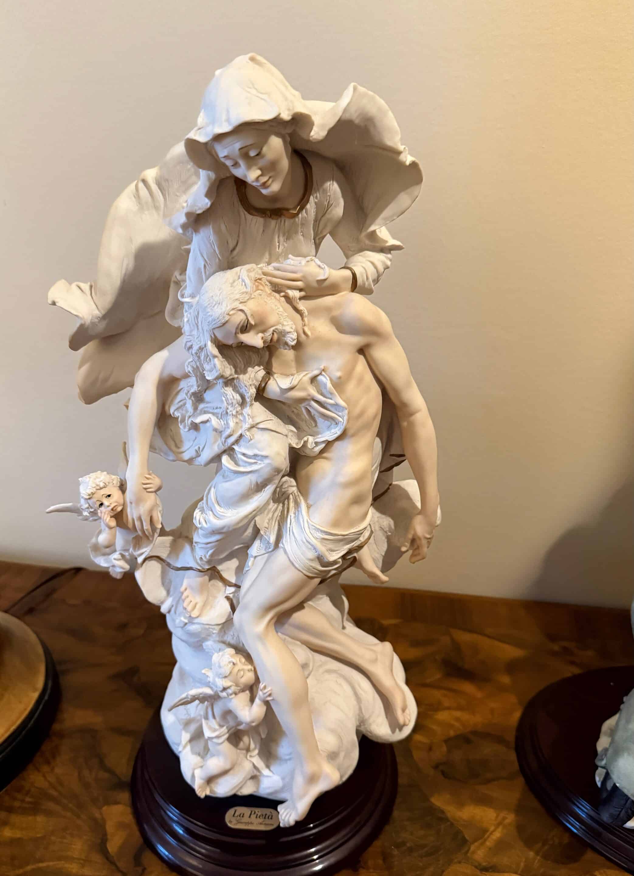 Giuseppe Armani: The Master Sculptor Behind Some of the World’s Most Beloved Figurines