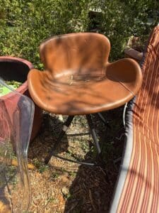 20EF10BE-F447-4759-8514-46EF4303C399_1_105_c