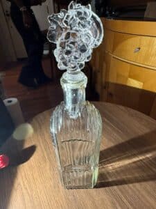 242E2556-00AC-46AB-8BCC-F992F1DB3D3C_1_105_c