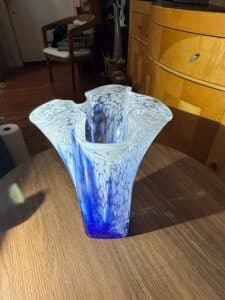 2D2728C3-E3D3-43C5-A1CC-FB7676299965_1_105_c