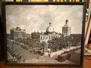 894C0485-9920-4FB4-B214-771C34309340_1_105_c