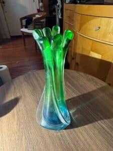 B537B998-496E-40A2-9A6C-36269E84370C_1_105_c