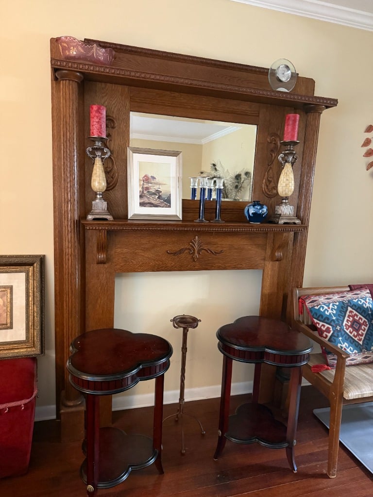 Vintage furniture, Lots of Art, Bikes, Beds, a DeLonghi and more!