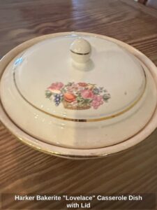Harker-Bakerite-Lovelace-Casserole-Dish-with-Lid