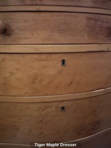 Tiger-Maple-Dresser-third-image