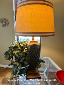 Vintage-Palm-Leaf-Motif-Table-Lamp-with-Neutral-Shade
