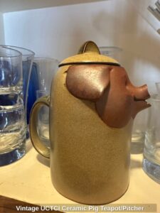 Vintage-UCTCI-Ceramic-Pig-Teapot-or-Pitcher