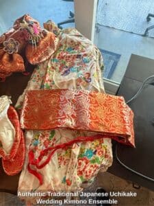 Authentic-Traditional-Japanese-Uchikake-Wedding-Kimono-Ensemble-1