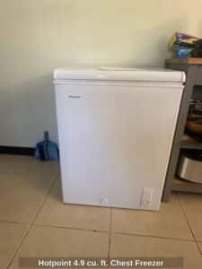 Hotpoint-.-cu.-ft.-Chest-Freezer