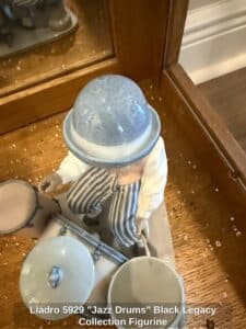 Lladro-Jazz-Drums-Black-Legacy-Collection-Figurine-second-image